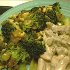 Broccoli With Caramelized Onions & Pine Nuts