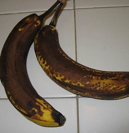 [over-ripe-banana.jpg]