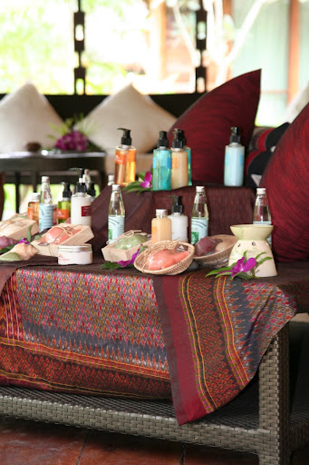 Oil and Aromatherapy Massage
