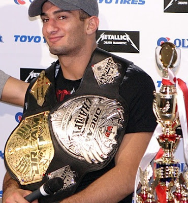 Гегард Мусаси (Gegard Mousasi) Гегард Мусаси (Gegard Mousasi)