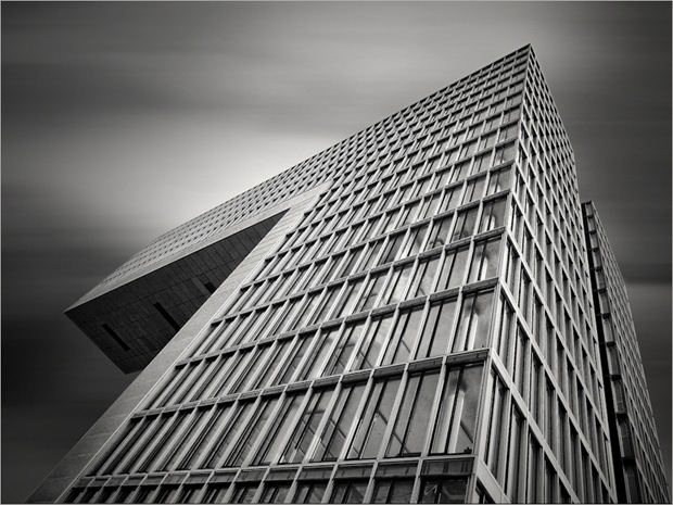 Black and White Architecture and Skyscraper photography