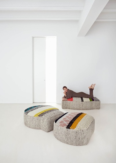 cool area rug urquiola spanish colorful design decor poufs trend