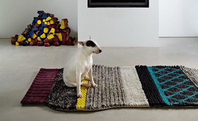 cool area rug urquiola spanish colorful design decor poufs trend