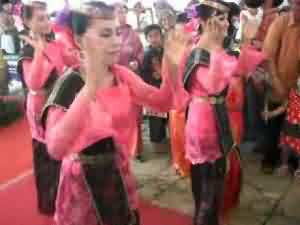 tortorheadline 300x225 Tor tor Dance, Batak Traditional Ritual