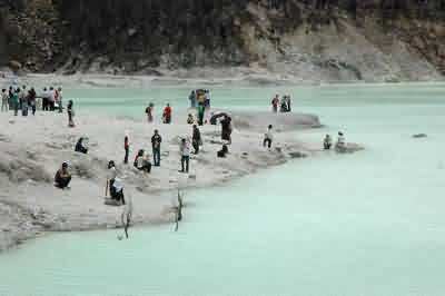 white crater
