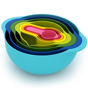 [JosephJosephsNest8pcBowlSet.aplusrst[2].jpg]