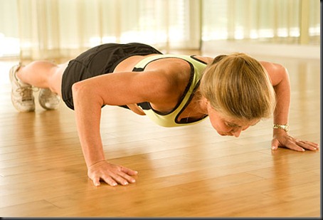 webmd_photo_of_trainer_doing_pushups