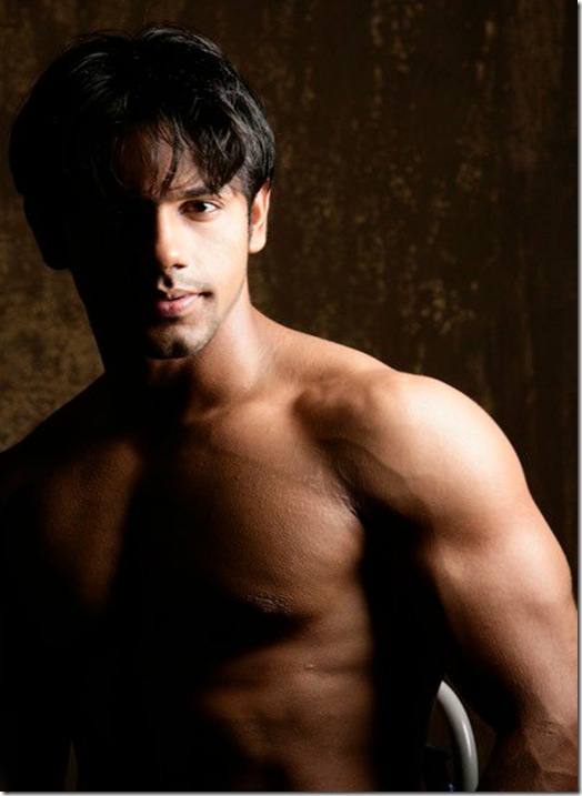 Saurabh Pandey shirtless.1