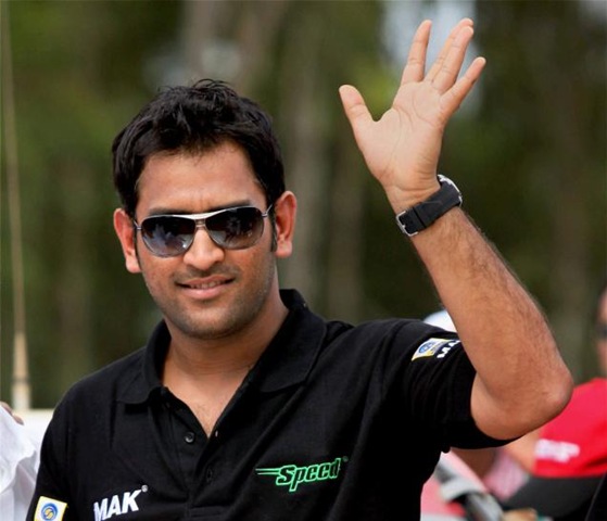 [ms dhoni latest wallpapers_.32[4].jpg]
