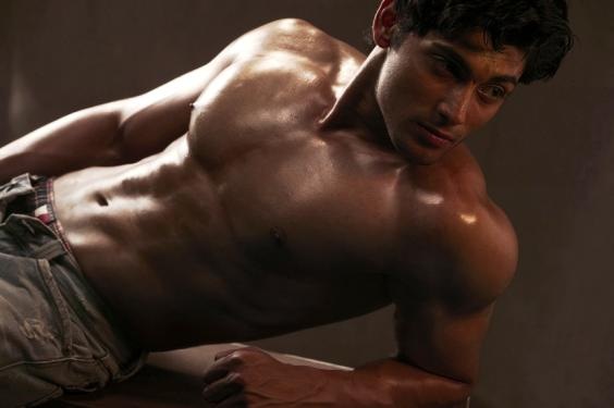 [Ruslaan+Mumtaz hot[5].jpg]