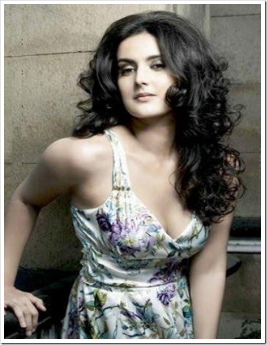 tulip joshi36