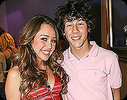 Miley Cyrus y Nick Jonas