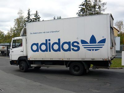 AdidasVAN.jpg