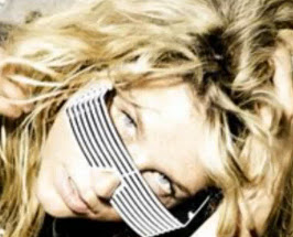 Video Clip Kesha-Your Love is My Drug