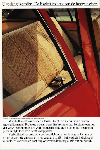 opel_kadett_1982_06.jpg