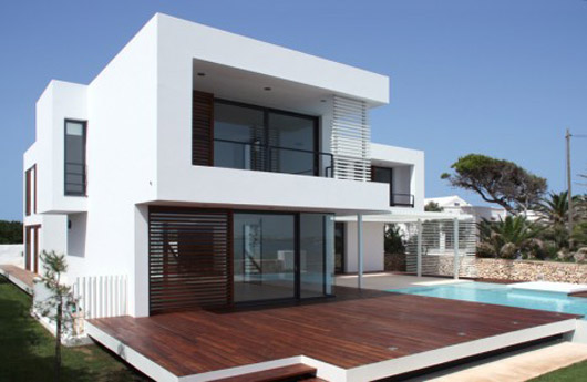 Private Summer Home Design Exterior