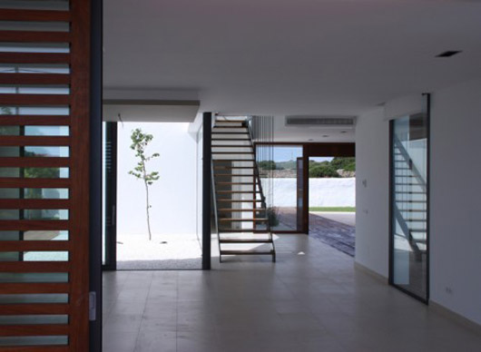 Private Summer Home Design Interior