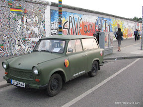 East Side Gallery - Berlin-9.JPG
