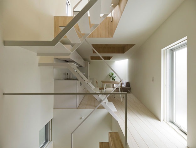 [scale moderne[3].jpg]