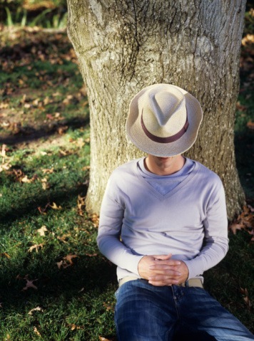 [man-taking-power-nap1[6].jpg]