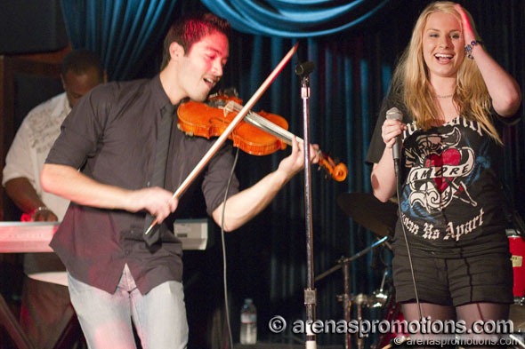[SaraHaze_20100121_0030[2].jpg]