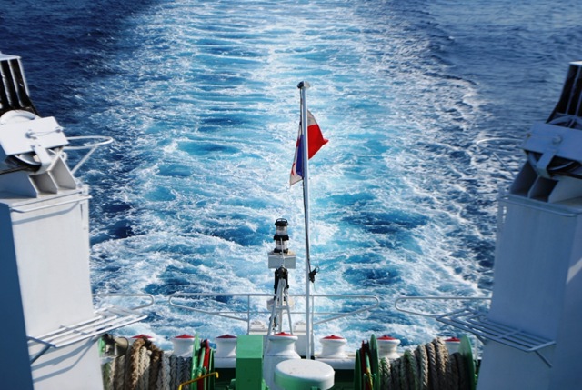 [Ferry0425.jpg]