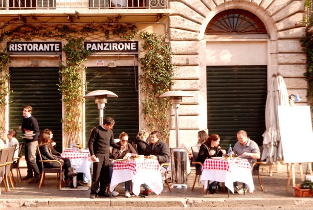 [Roma0207.jpg]