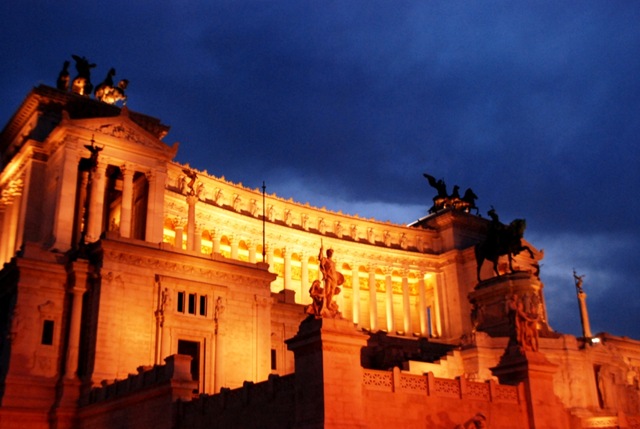 [Roma0497.jpg]