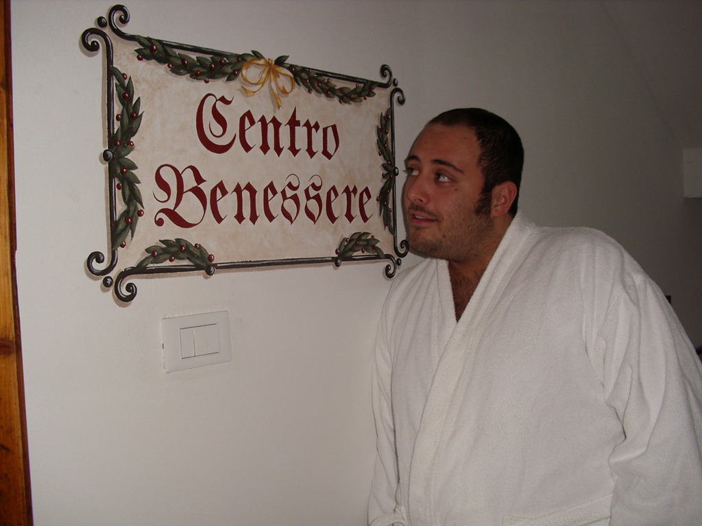[DSCI00373.jpg]