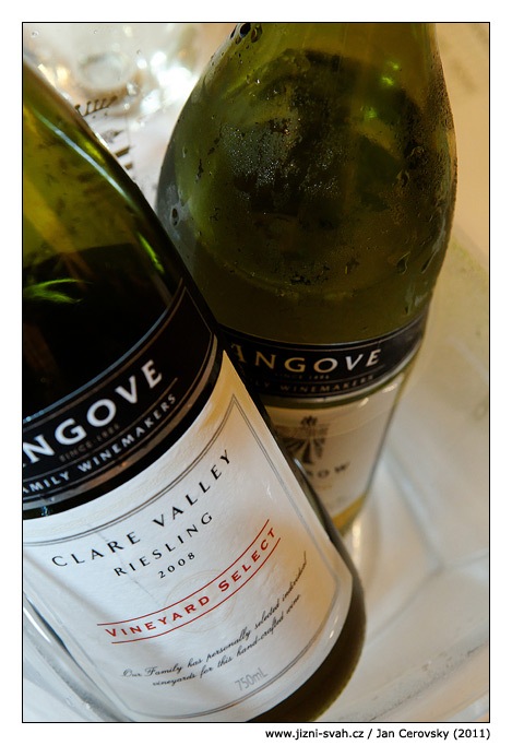 [angove_riesling[3].jpg]