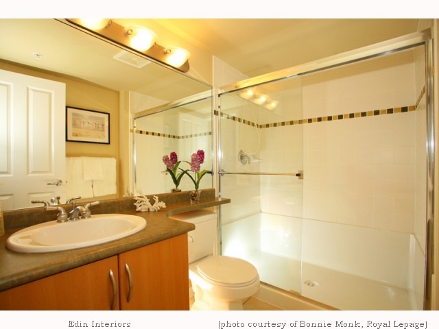 [Main Bath[9].jpg]