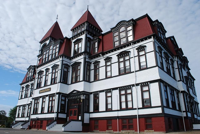 [lunenburg academy[6].jpg]