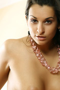 Eva's Garden - Ennie in Naked Minutes