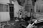 I bet a lot of people would like to take revenge on a dentist office like this