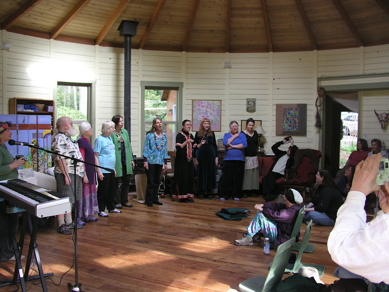 Sacred Fire CHoir Sings