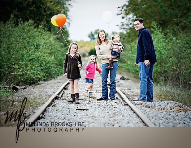 [balloons for web watermarked punch and burn[4].jpg]