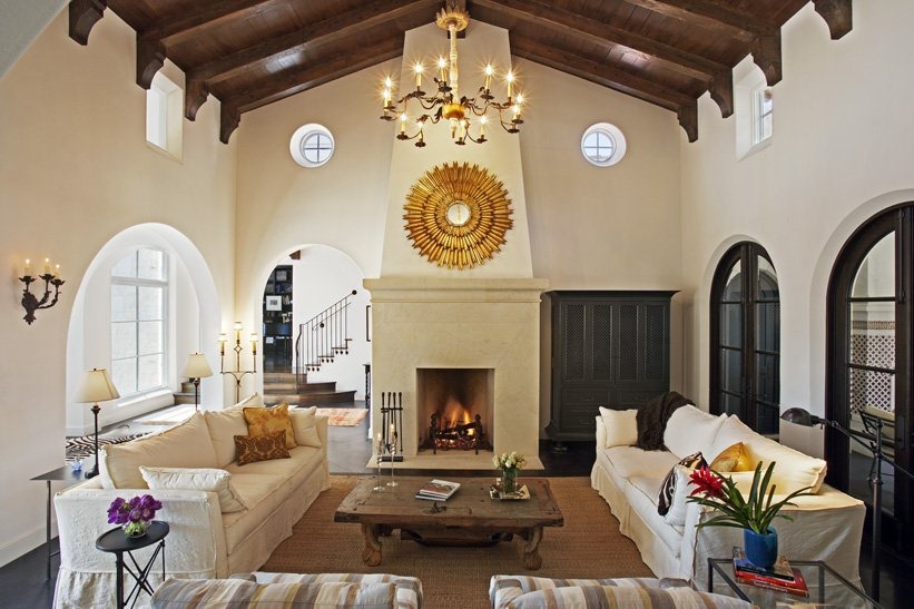 [3939-Balcones-Austin--living-room3.jpg]