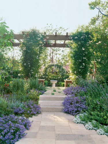 [atelier am rancho santa fe garden via veranda[3].jpg]
