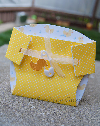 I love the yellow colors to this baby shower invite.