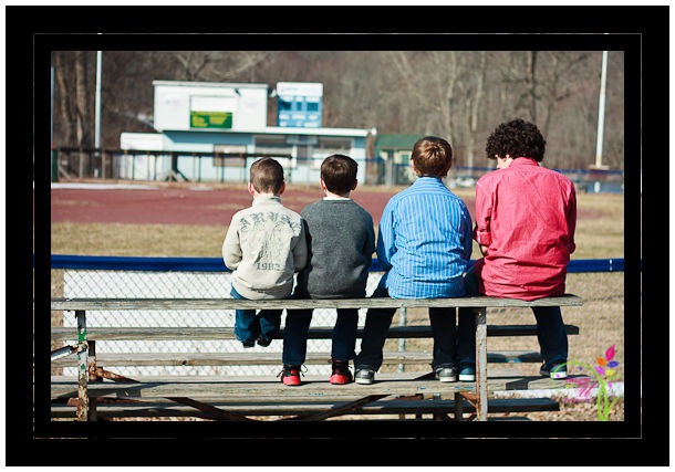 [GlensFallsNYBaseballFamily-1-2[3].jpg]