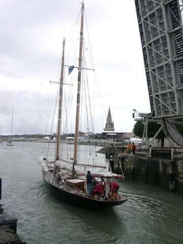 [dpart_le_10_juillet_0102.jpg]