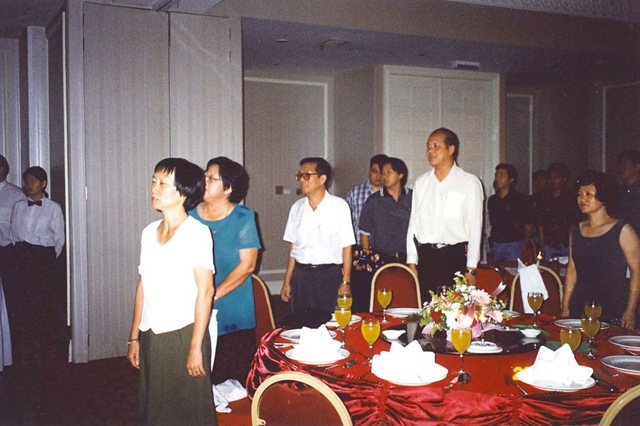 [SFI_2001_reunion_14[4].jpg]