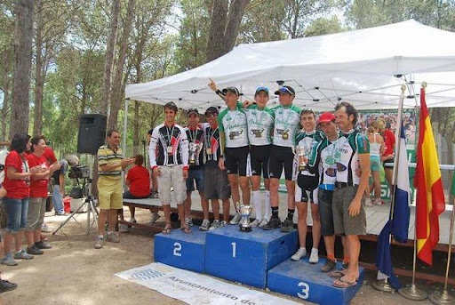 Sport Bike oro con dos moronenses
