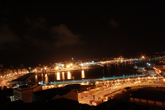 a coruña bei nacht3.JPG