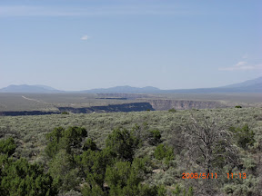 Heading back into Taos.