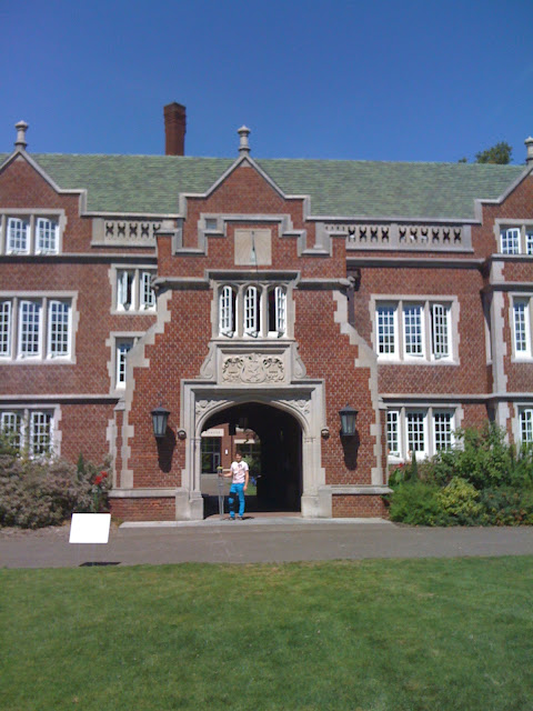 David in front of one of the Dorms at Reed.  Not the oldest dorm, but one of the oldest.