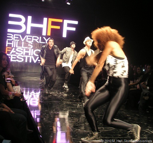 [dancing-opens-rast-show[7].jpg]