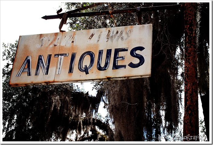 antiques sign