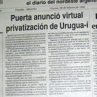 en 1992 el objetivo era enajenar los recursos del Estado a toda costa: una tapa de El Territorio de la época que muestra la fatídica intención del gobernante de aquella época. en 1992 el objetivo era enajenar los recursos del Estado a toda costa: una tapa de El Territorio de la época que muestra la fatídica intención del gobernante de aquella época.