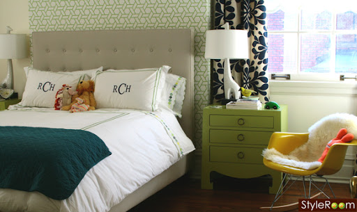 http://lh5.ggpht.com/_9sGk5360YrQ/S2MI55v6MWI/AAAAAAAAEy8/s1CZKL_vIvQ/Bedroom%20Decoration%20and%20Design%20from%20Style%20Room1.jpg